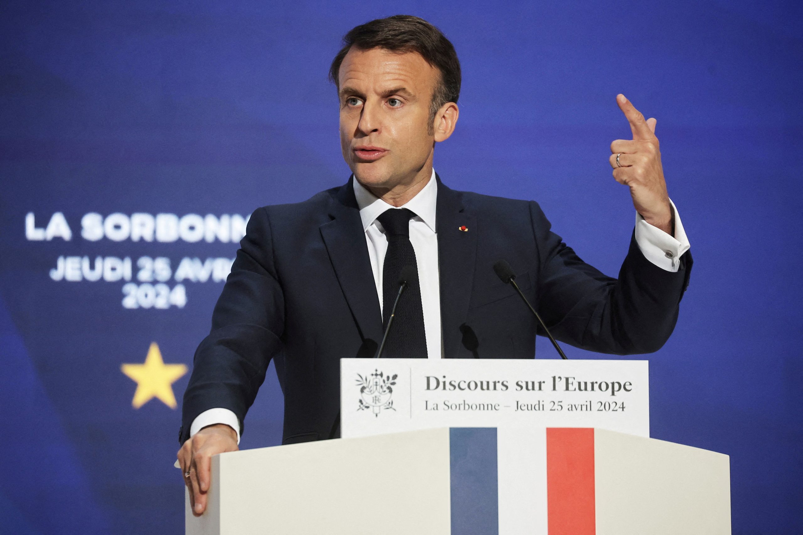 En su discurso del jueves en la Sorbona de París, el presidente Macron advirtió que enviar migrantes a países de África podría abrir una nueva forma de colonialismo